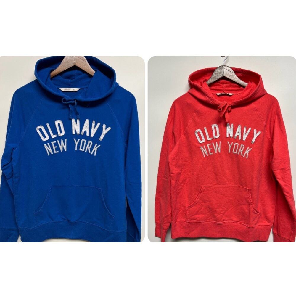 Old Navy Hoodies Lot Of 2 Large Sweatshirts Embroidered Y2K 2010 Athletic Comfy